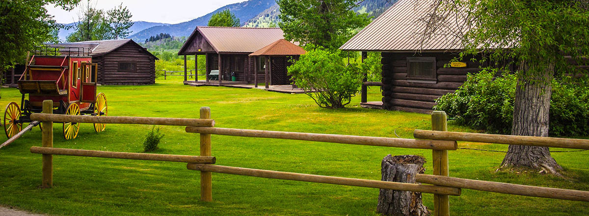 montana-guest-dude-ranch-at-yellowstone-national-park